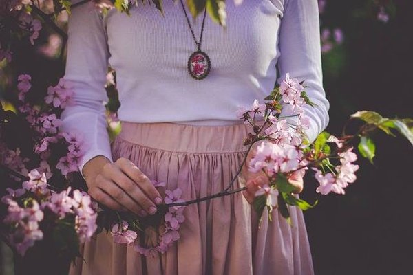 Comment personnaliser un collier pour en faire un cadeau significatif et mémorable ?